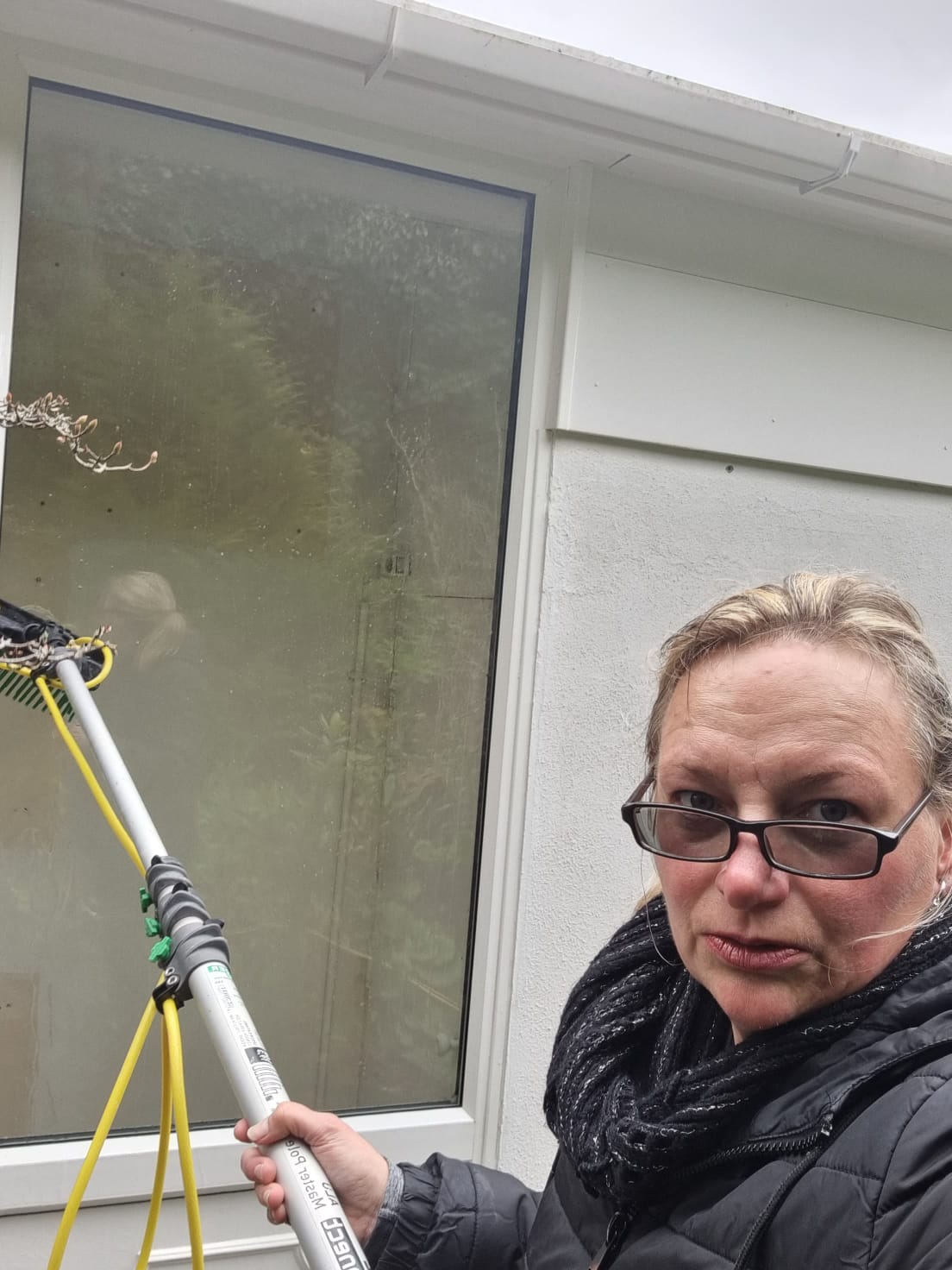 window cleaning by Bright Star Cleaning and Maintenance Services